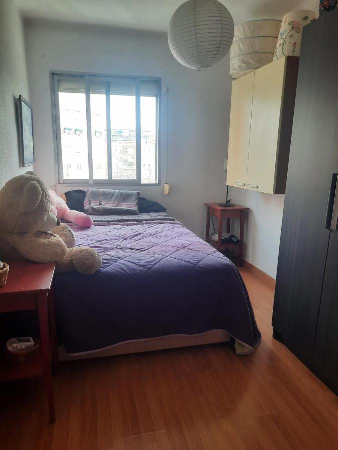 Una Habitacion Individual En Casa Familiar Dentro De Ciudad Patrimonio De La Humanidad Alcalá de Henares Esterno foto